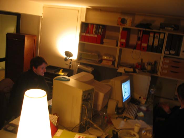 18:25:53
