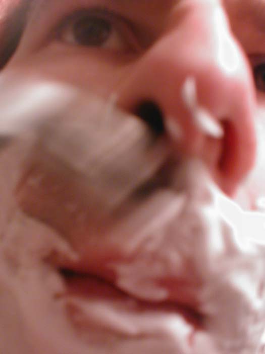 23:19:00