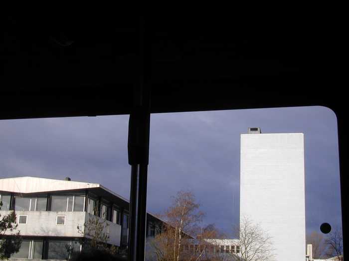 09:32:04