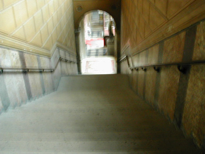 18:00:44