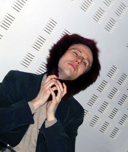 23:52:00