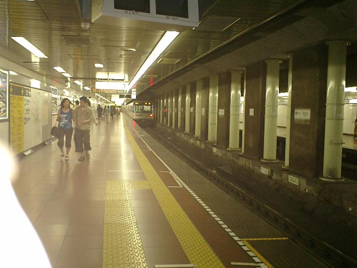 17:28:02