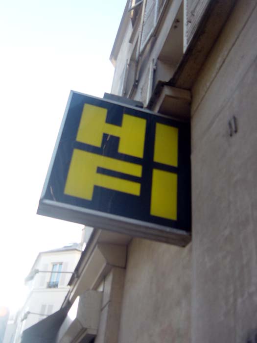 11:21:00
