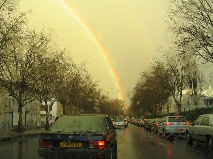 18:42:33