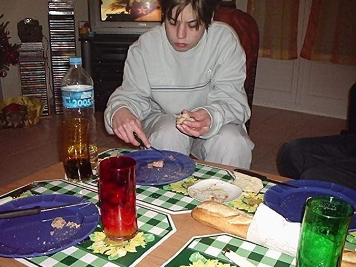 21:08:00