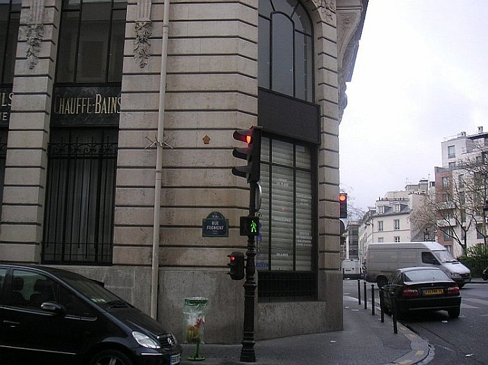 09:01:40