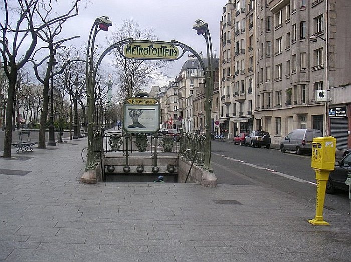 09:04:12