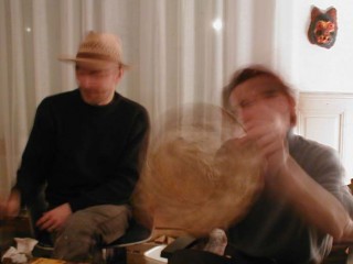21:59:00