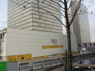 14:00:30