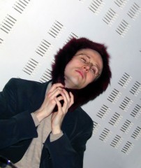 23:52:00