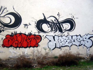 14:09:00