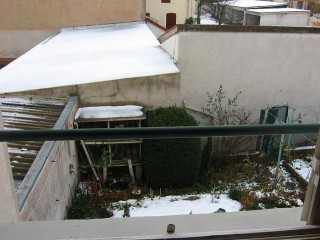09:58:00