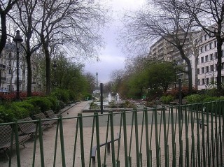 09:02:28