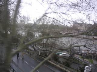 09:04:12