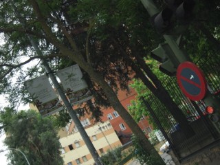 Un autre